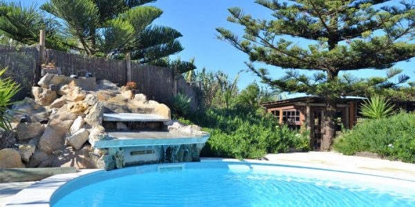 strand-resort-portugal-pool